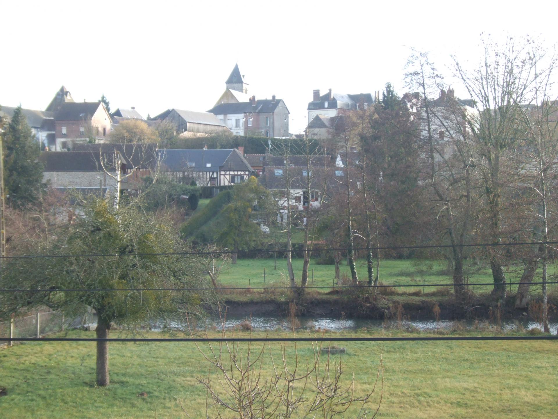 Le village et la rivière